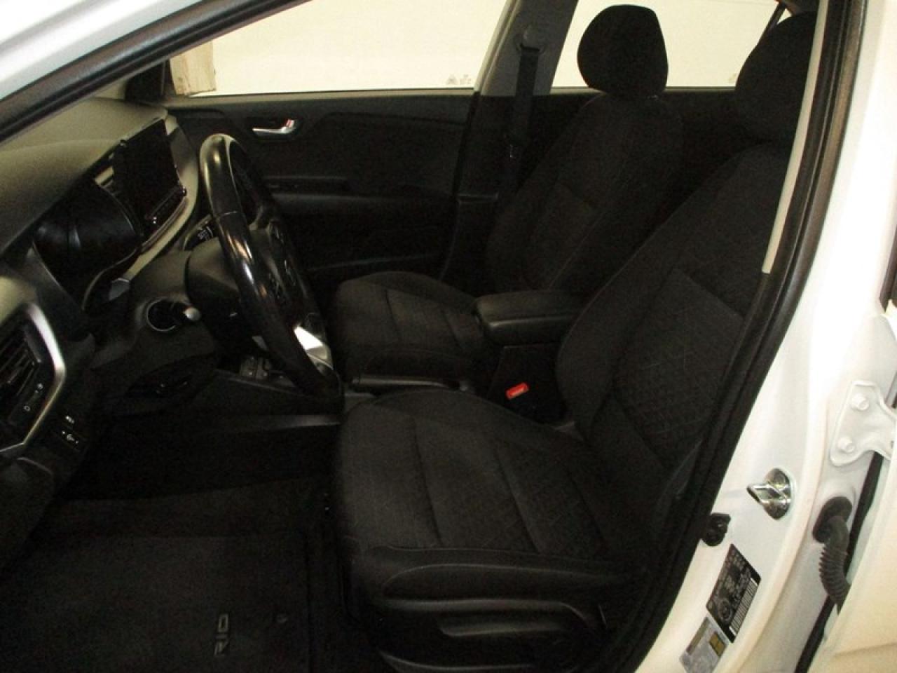 2021 Kia Rio5 S Photo