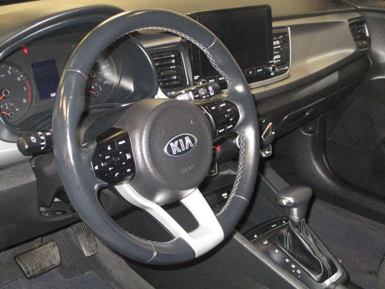 2021 Kia Rio5 S Photo