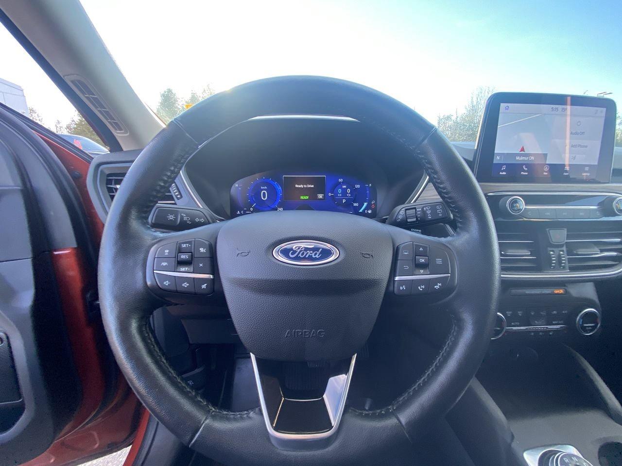 2020 Ford Escape Titanium Hybrid Photo