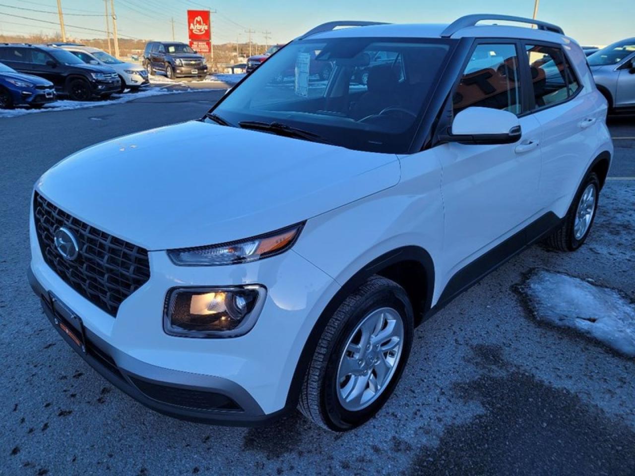 2021 Hyundai Venue  Photo