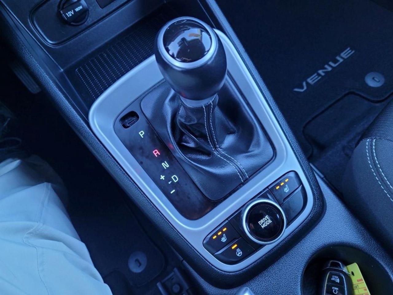 2021 Hyundai Venue  Photo