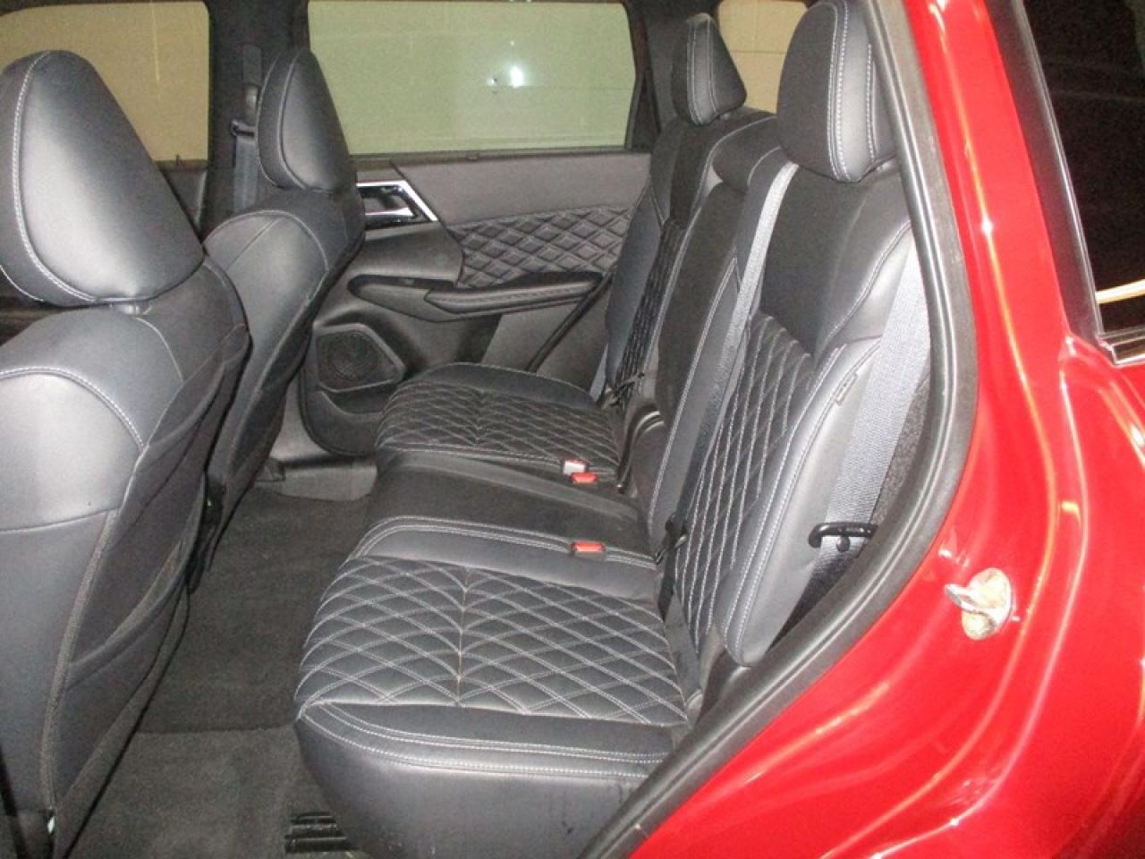 2022 Mitsubishi Outlander SEL AWD Photo