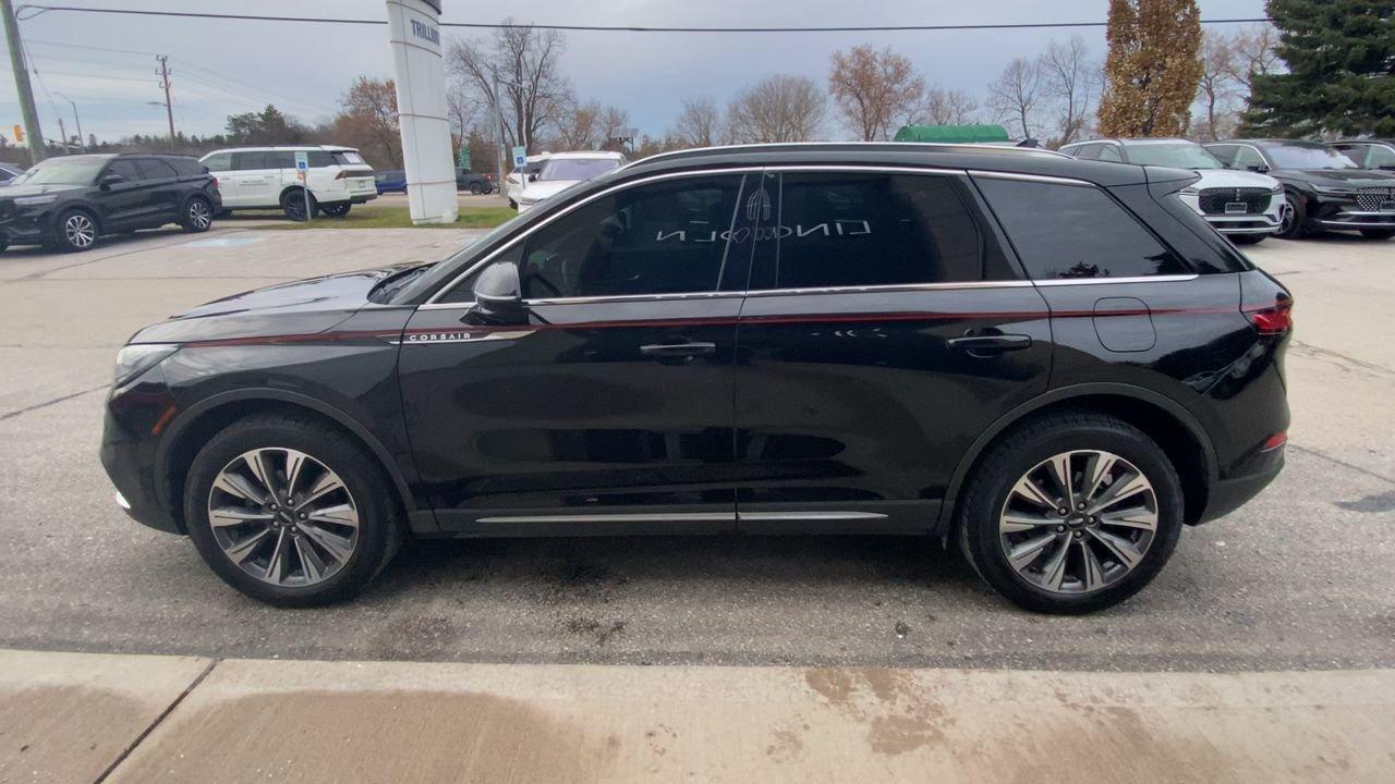 2022 Lincoln Corsair Reserve Photo4