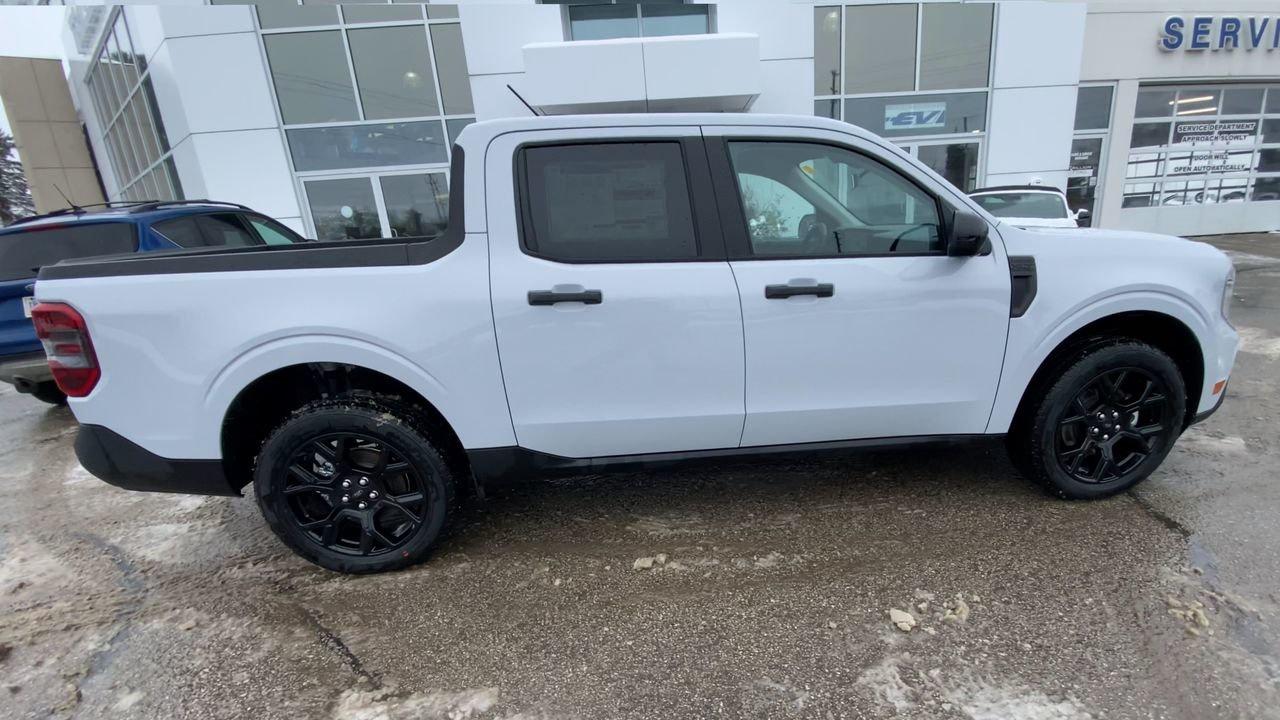 2025 Ford Maverick Hybrid XLT Photo