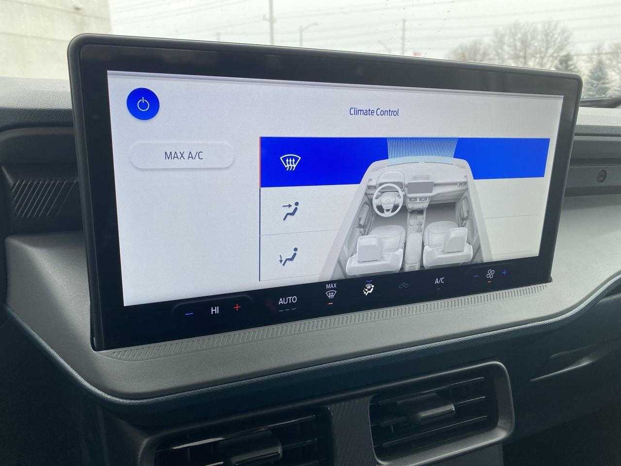 2025 Ford Maverick Hybrid XLT Photo