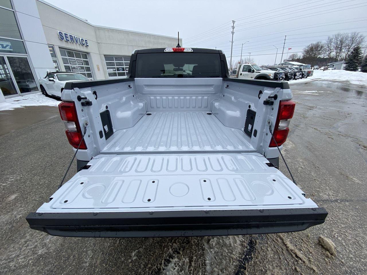 2025 Ford Maverick Hybrid XLT Photo