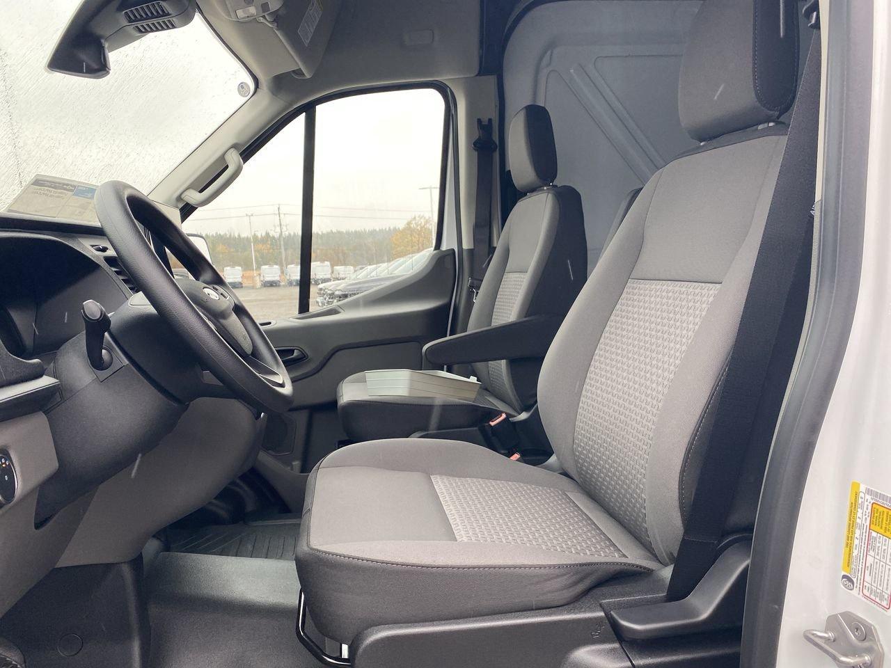 2026 Ford Transit T250 Sliding Pass 148 Photo