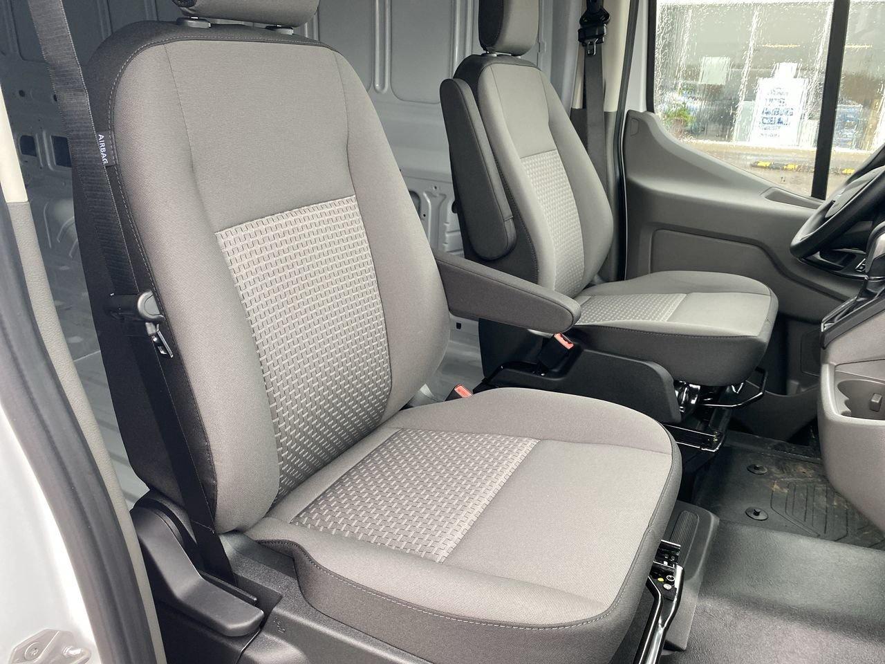 2026 Ford Transit T250 Sliding Pass 148 Photo