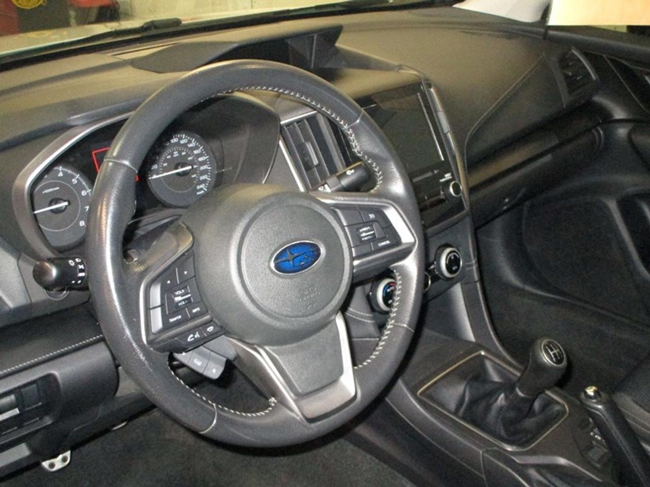2017 Subaru Impreza AWD Photo4