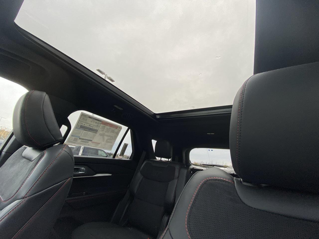 2026 Ford Explorer ST Photo