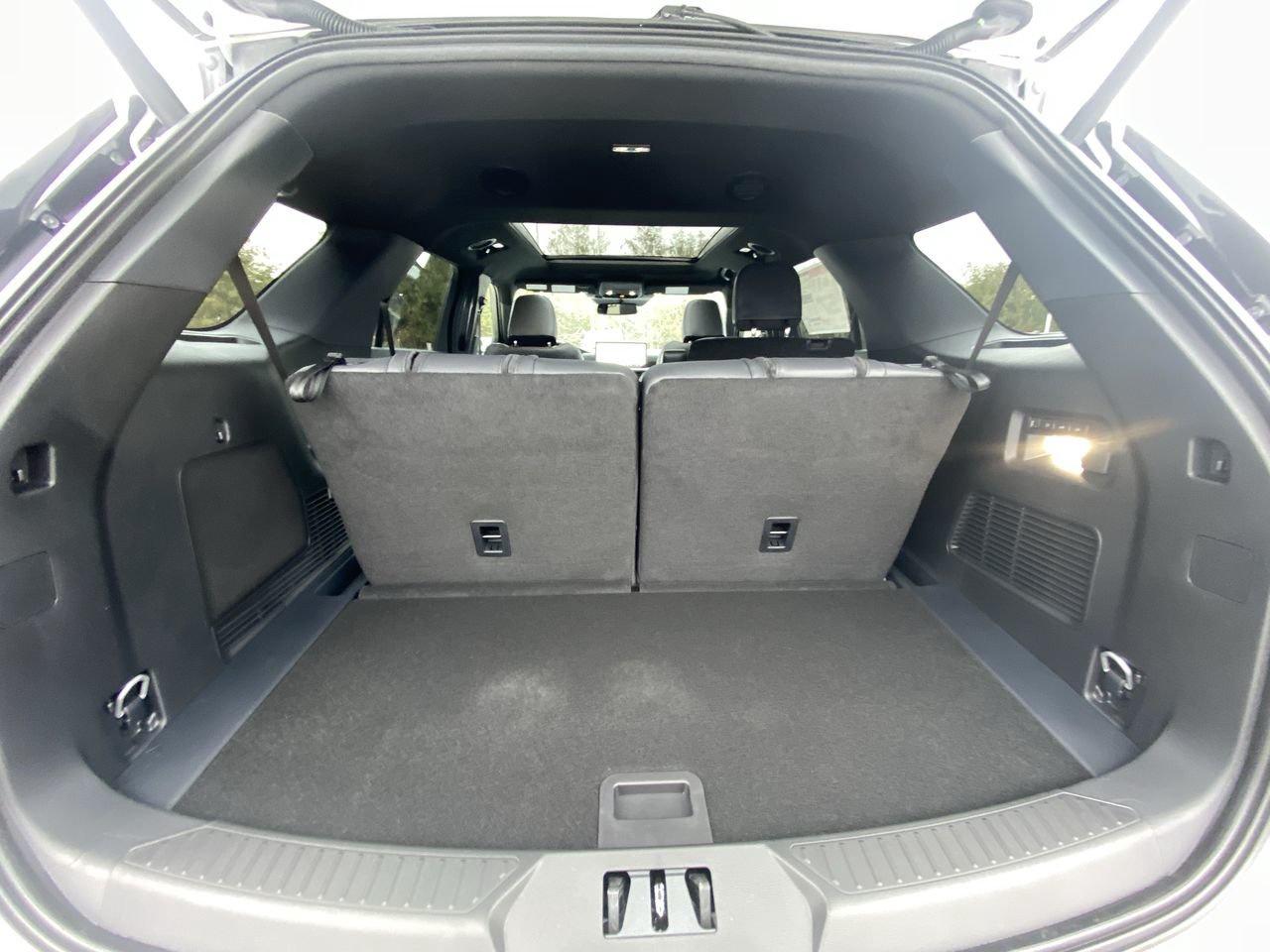 2026 Ford Explorer ST Photo
