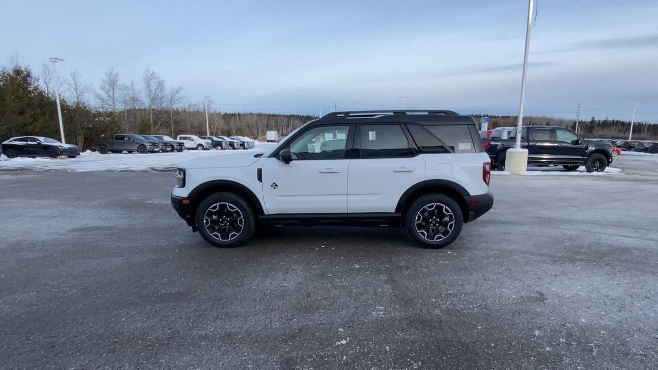 2025 Ford Bronco Sport Outher Banks Photo