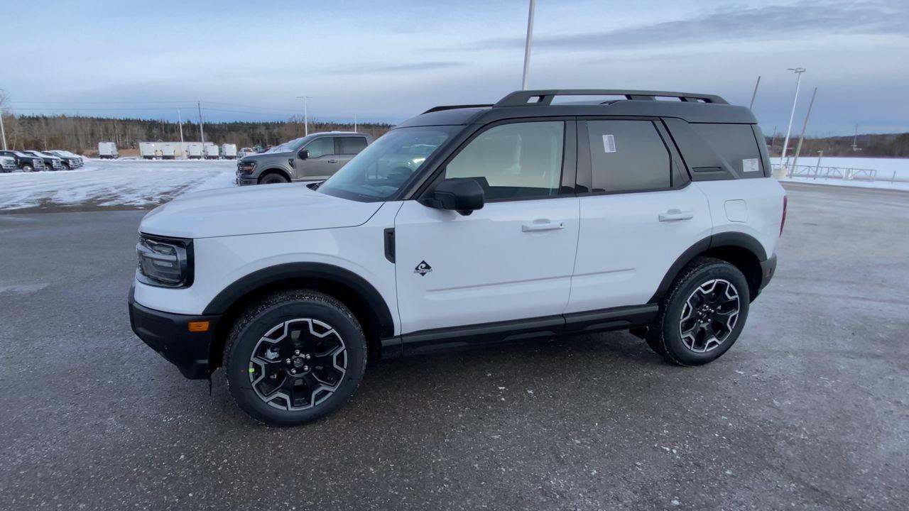 2025 Ford Bronco Sport Outher Banks Photo3