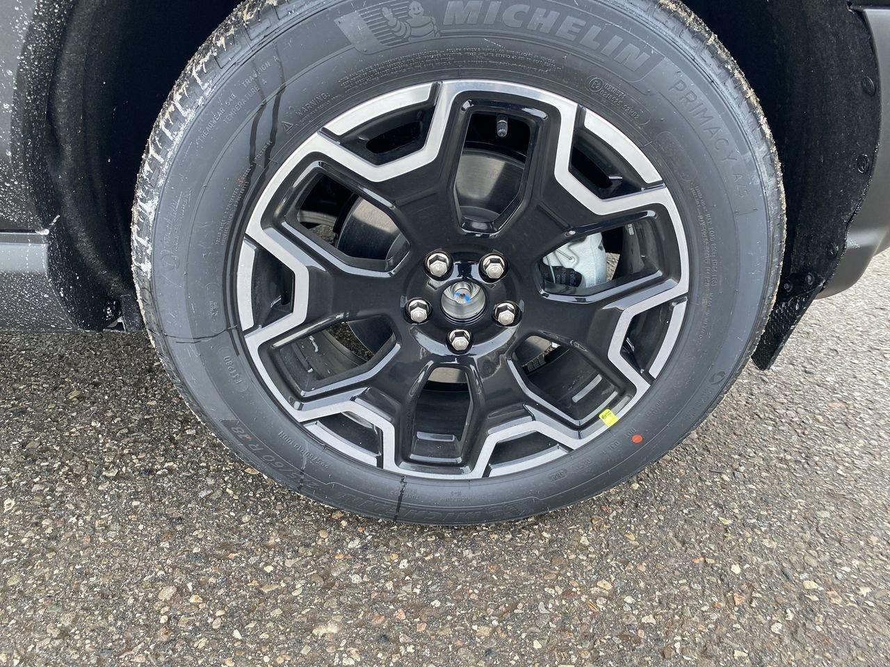 2025 Ford Bronco Sport Outher Banks Photo