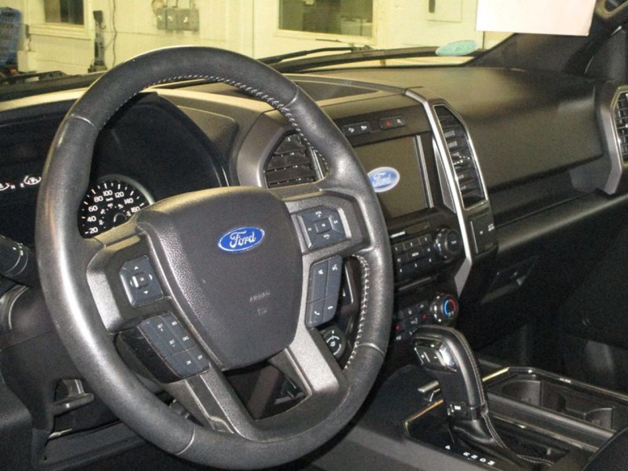 2018 Ford F-150 XLT 5.5-ft.Bed Photo4