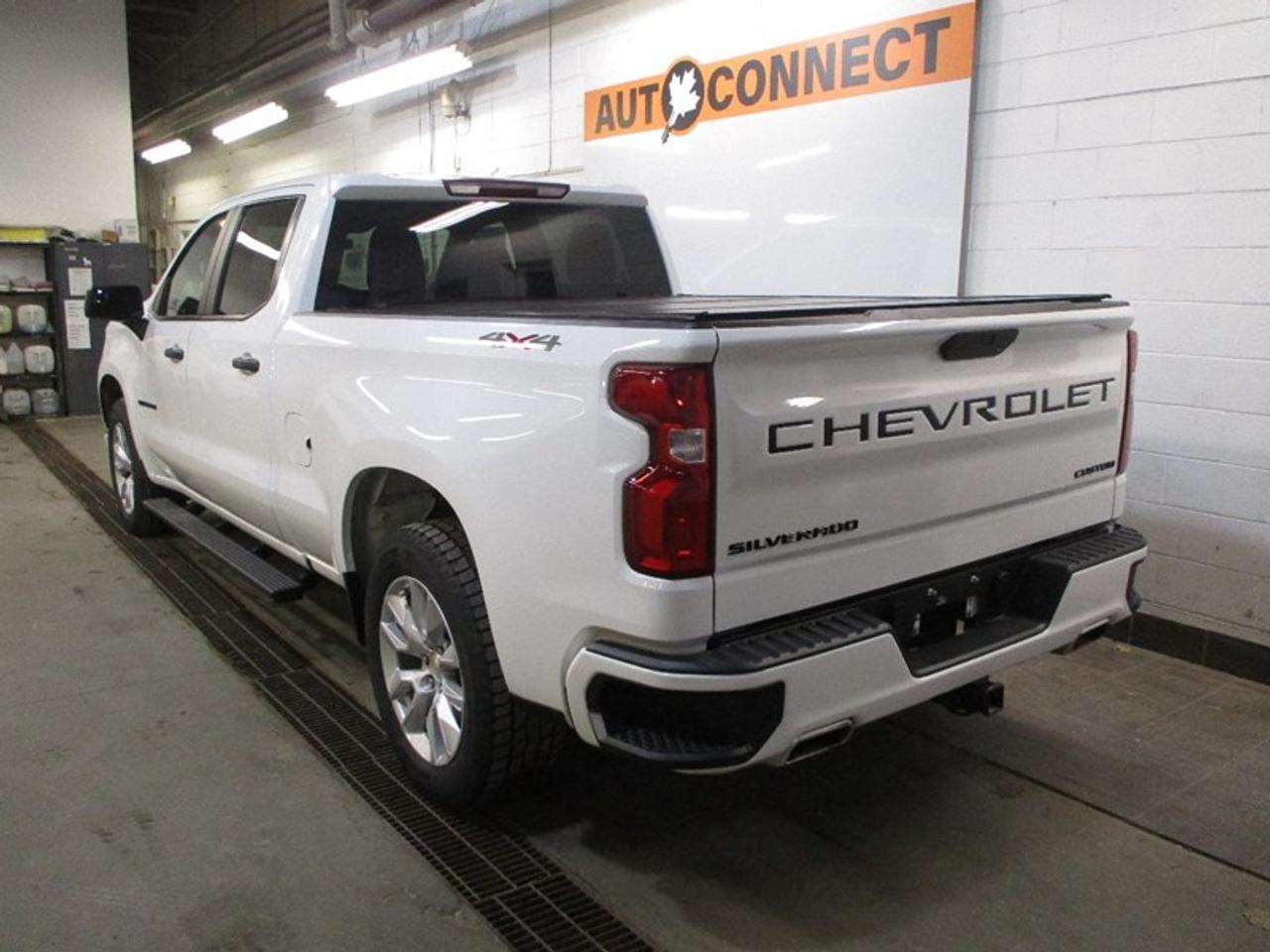 2021 Chevrolet Silverado 1500 Custom Photo2