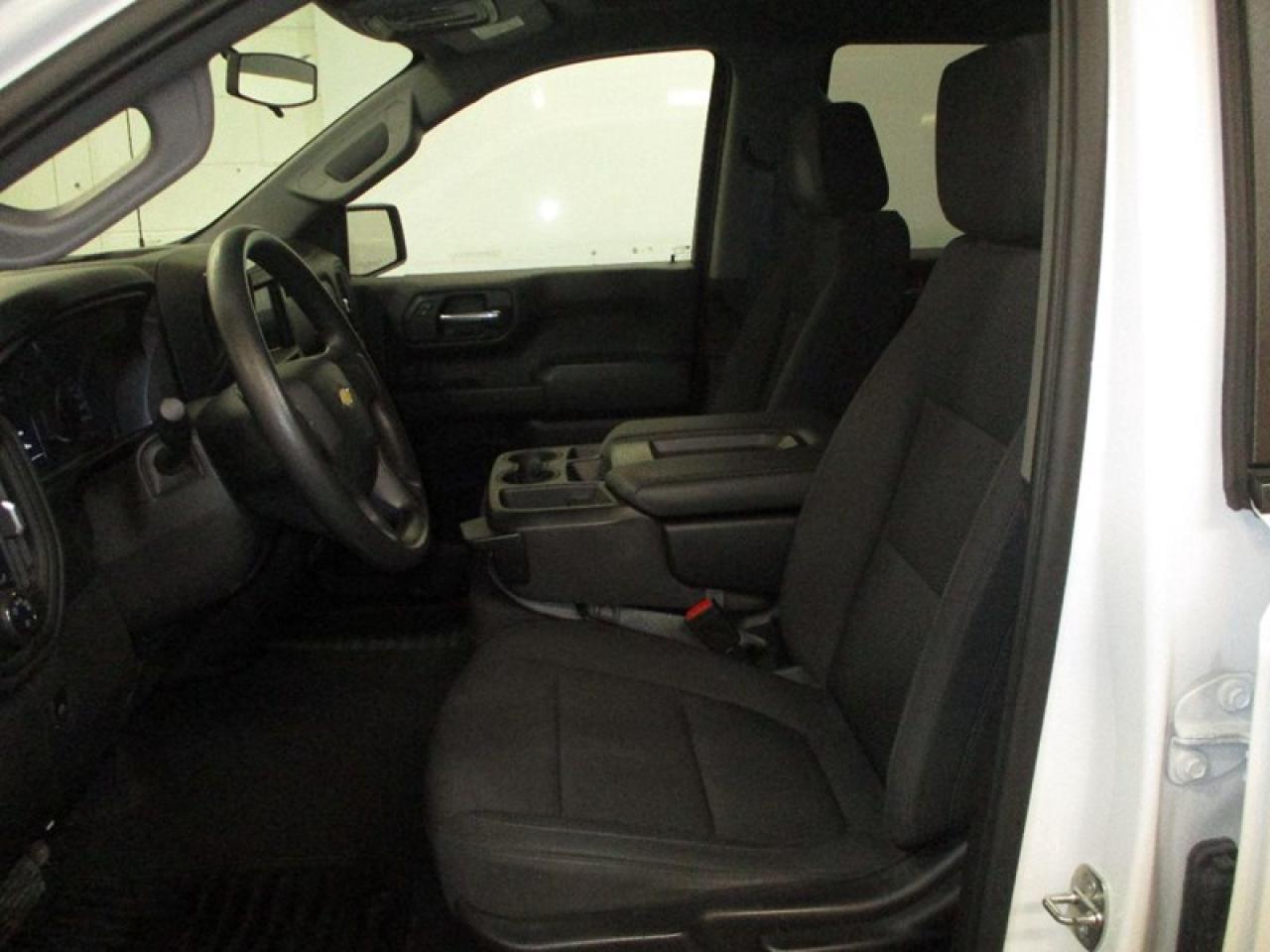 2021 Chevrolet Silverado 1500 Custom Photo4