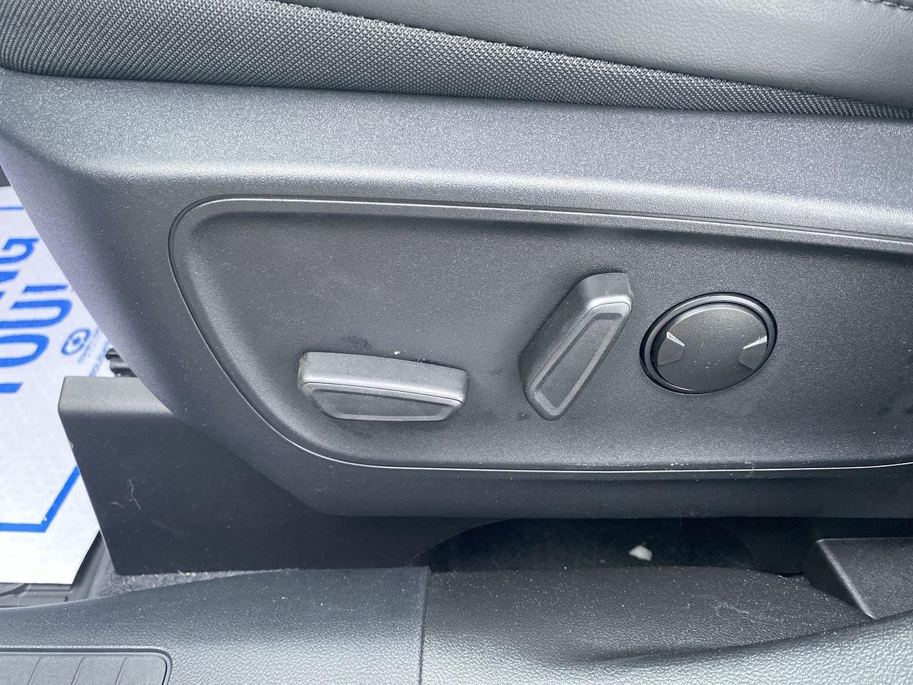 2026 Ford Escape ST-Line Photo