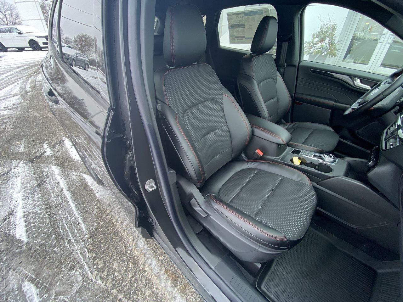 2026 Ford Escape ST-Line Photo