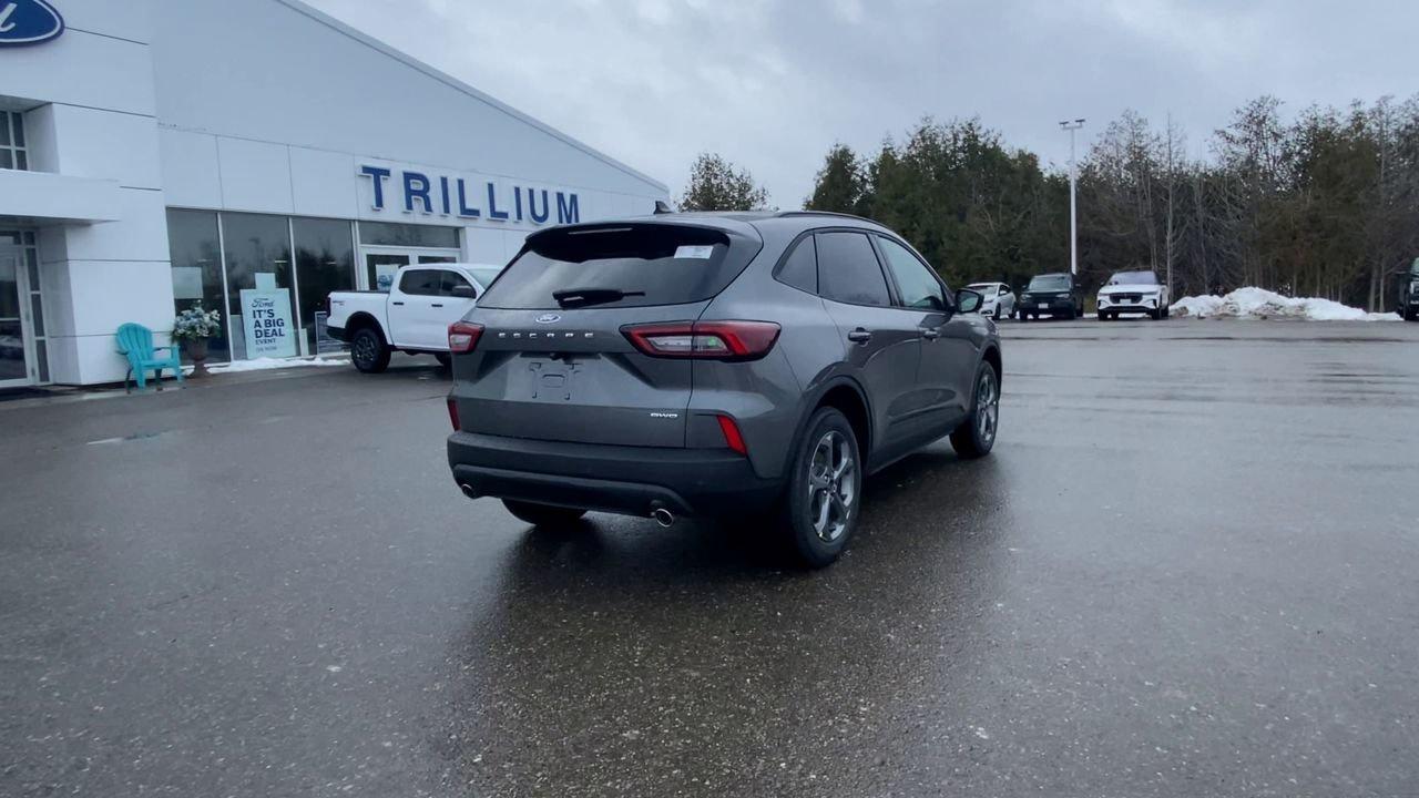 2026 Ford Escape ST-Line Photo