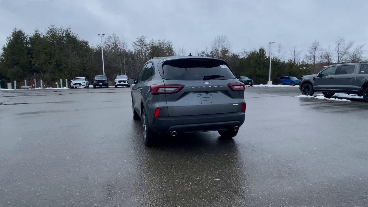 2026 Ford Escape ST-Line Photo