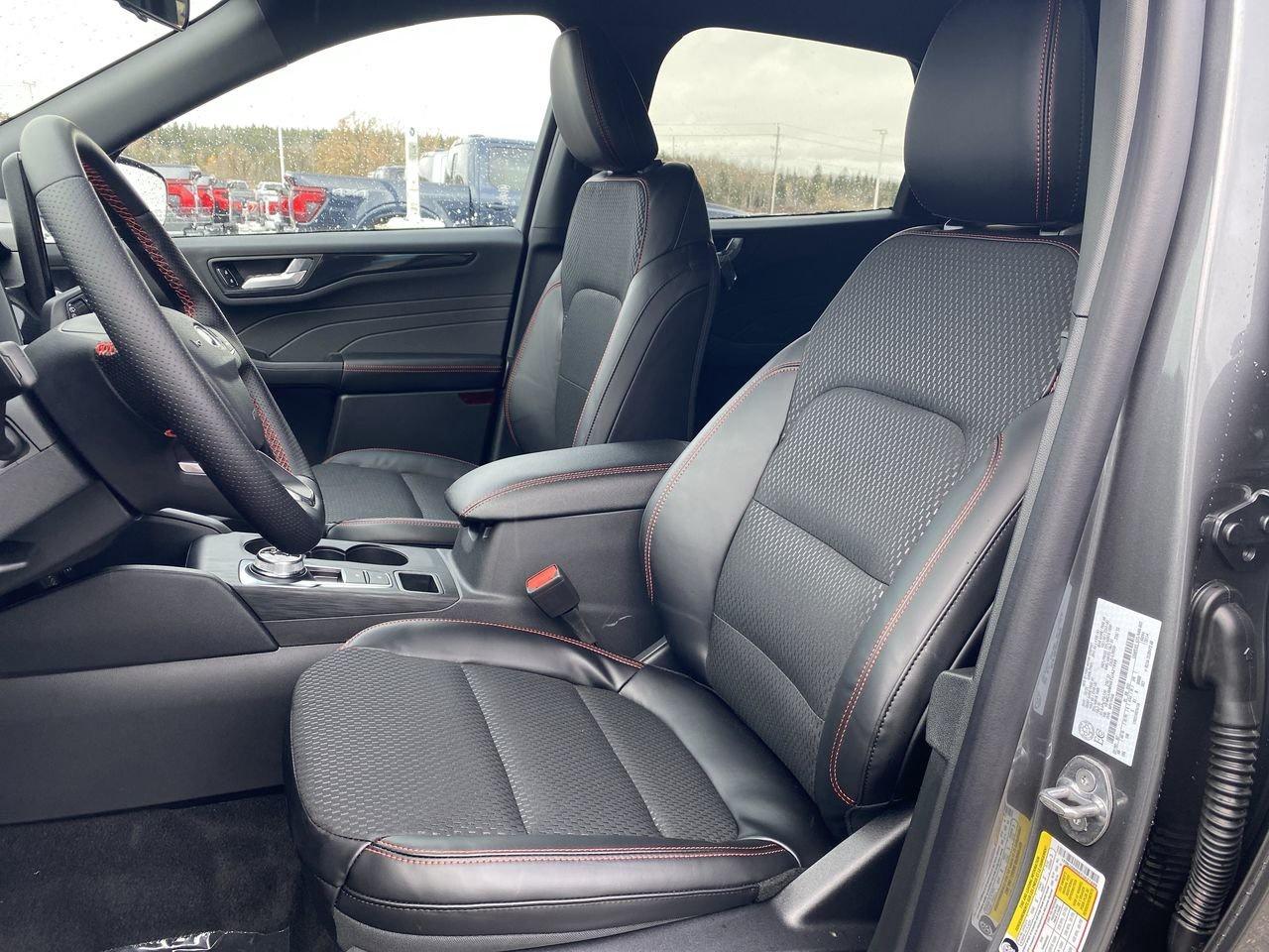 2026 Ford Escape ST-Line Photo