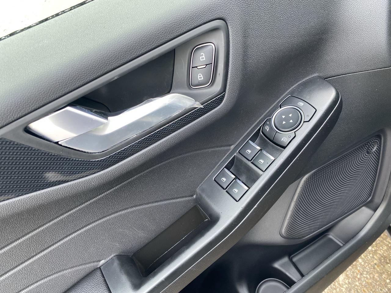 2026 Ford Escape ST-Line Photo