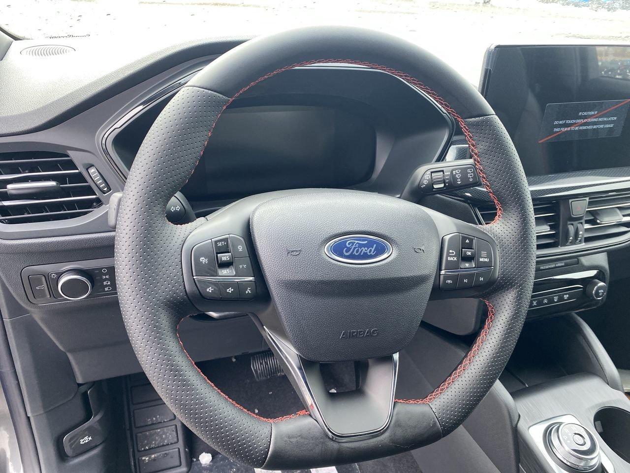 2026 Ford Escape ST-Line Photo