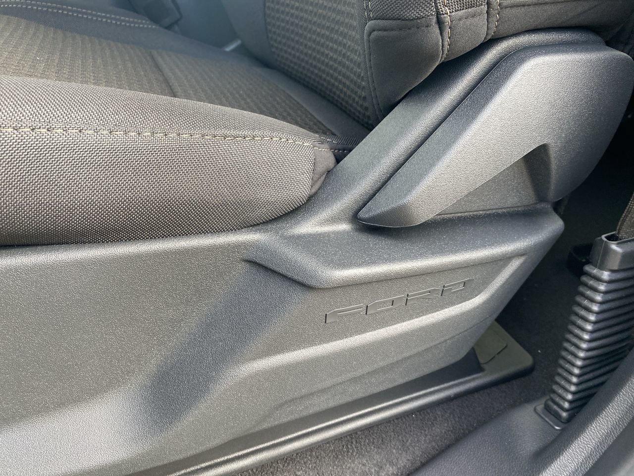 2025 Ford F-150 STX Photo