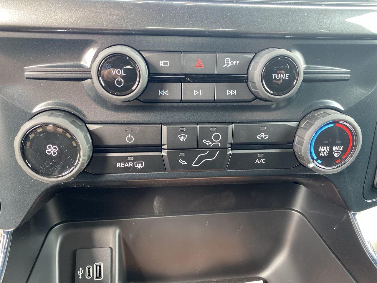 2025 Ford F-150 STX Photo