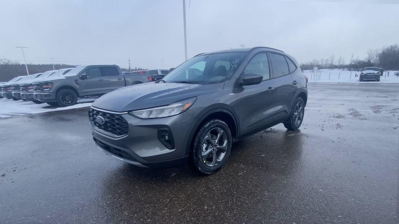 2026 Ford Escape ST-Line Select Photo3