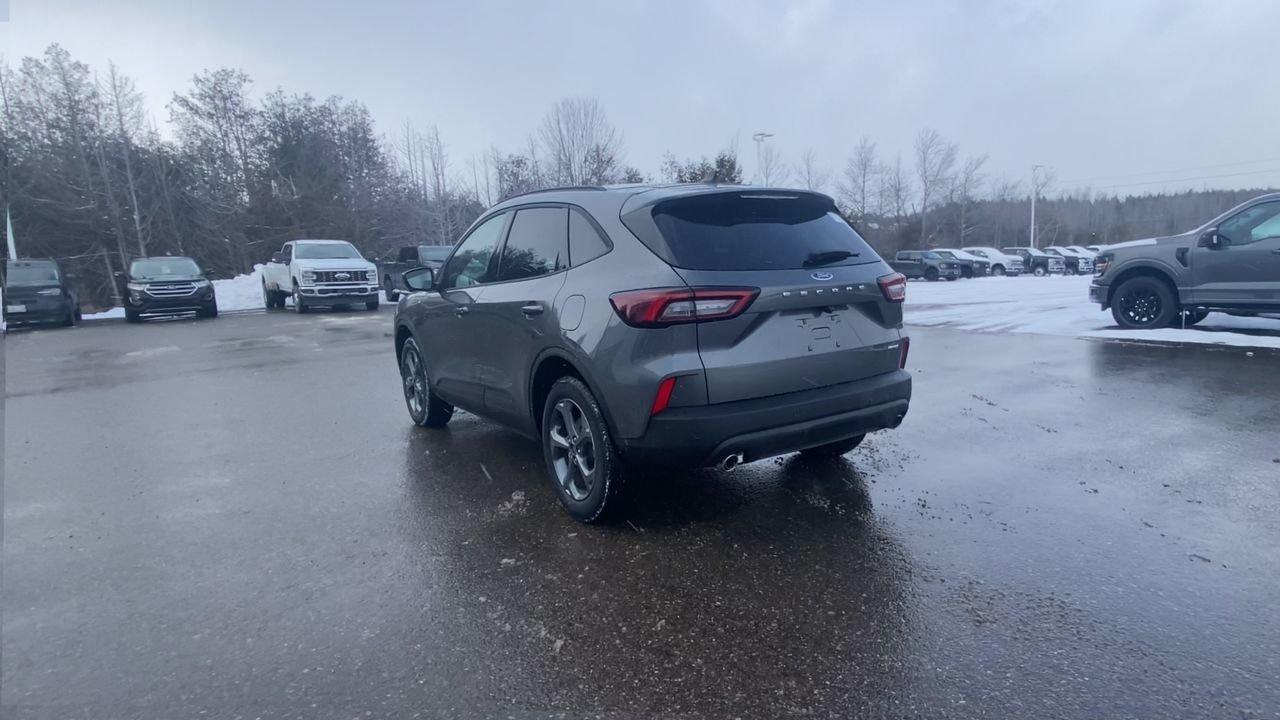 2026 Ford Escape ST-Line Select Photo