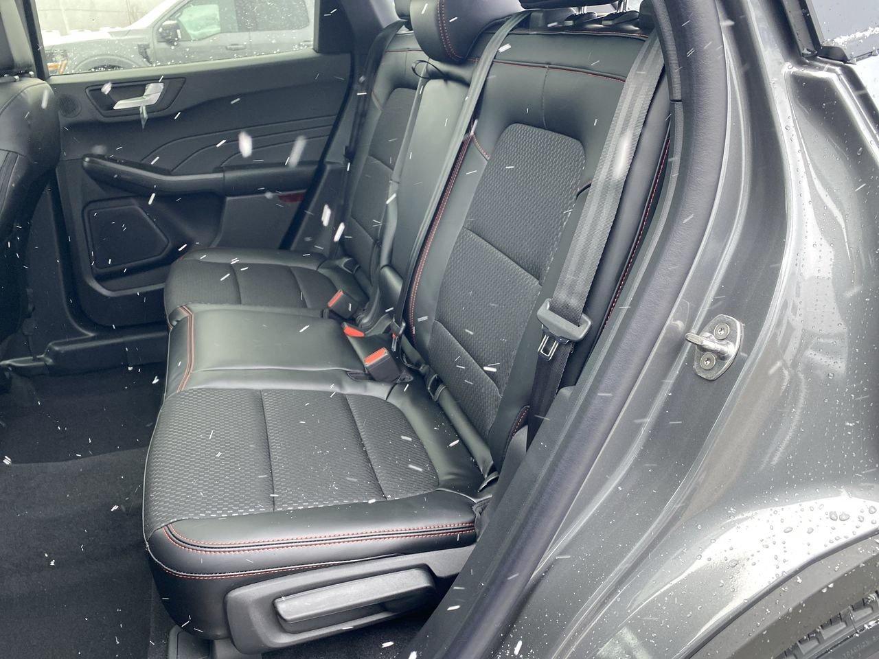 2026 Ford Escape ST-Line Select Photo