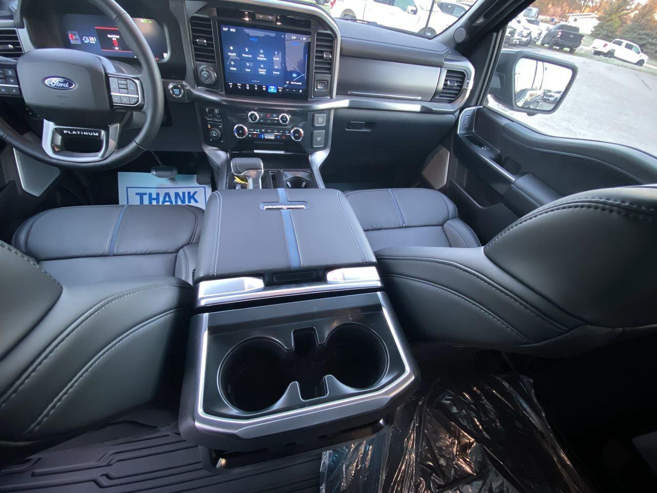 2025 Ford F-150 HYBRID PLATINUM Photo