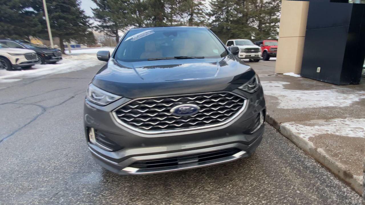 2024 Ford Edge Titanium Photo