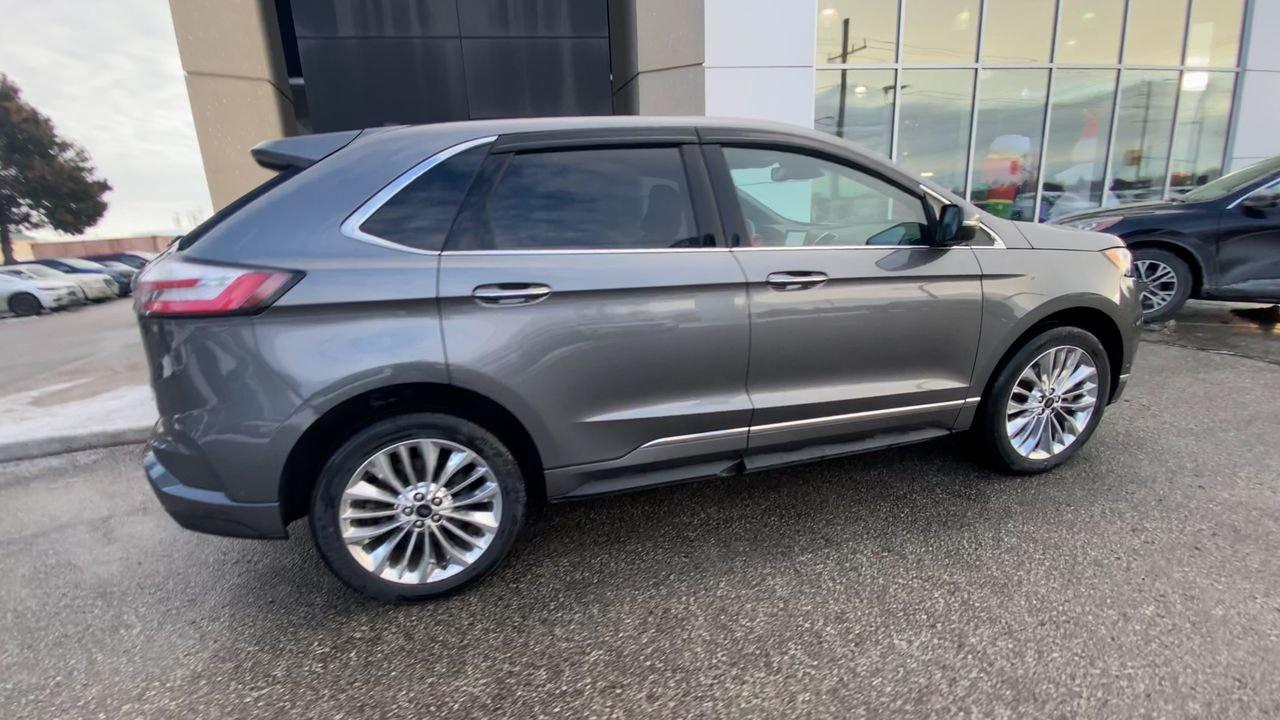 2024 Ford Edge Titanium Photo