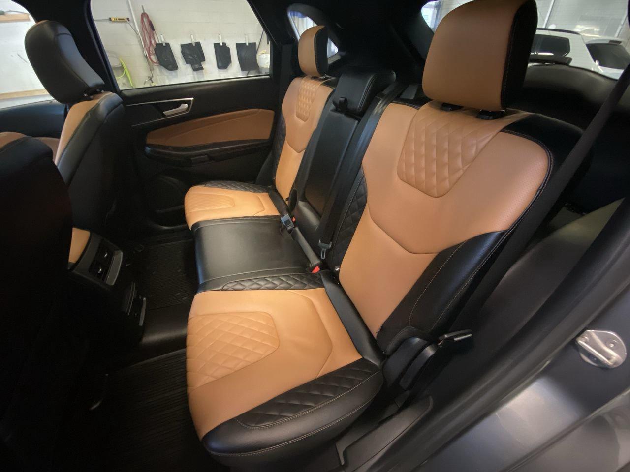 2024 Ford Edge Titanium Photo