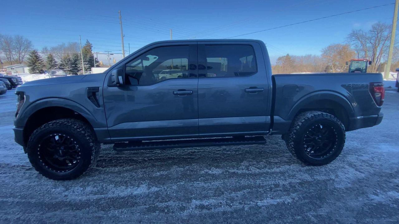 2026 Ford F-150 XLT Photo4