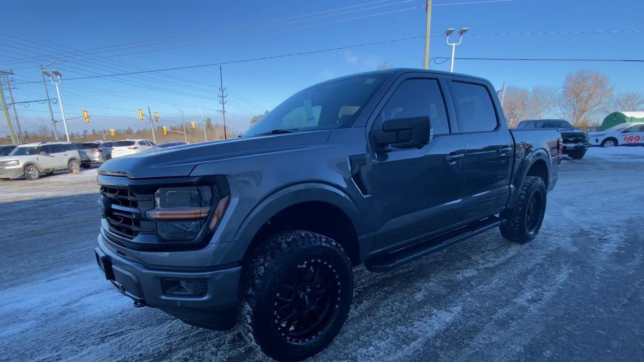 2026 Ford F-150 XLT Photo3