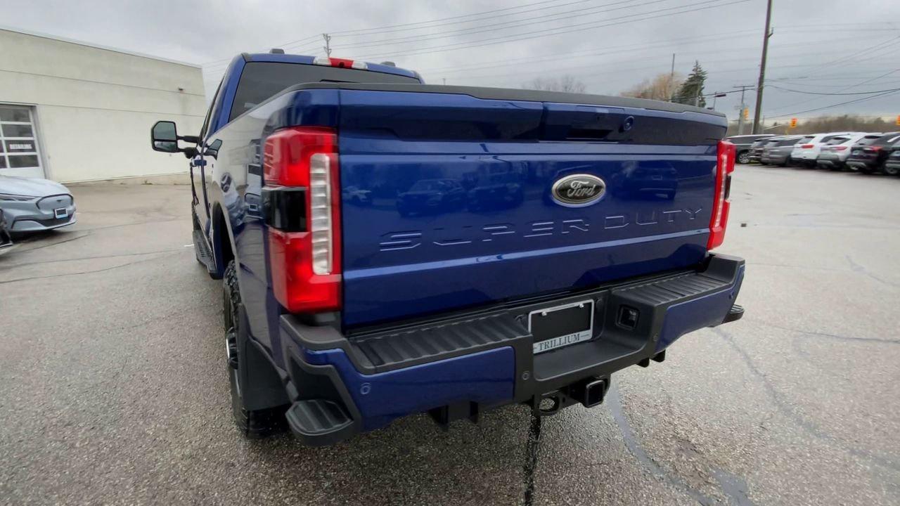 2026 Ford F-250 LARIAT Photo