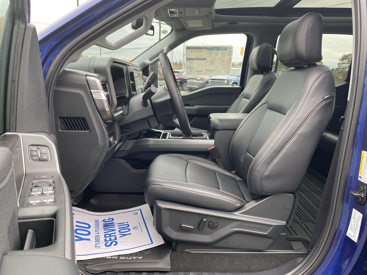 2026 Ford F-250 LARIAT Photo