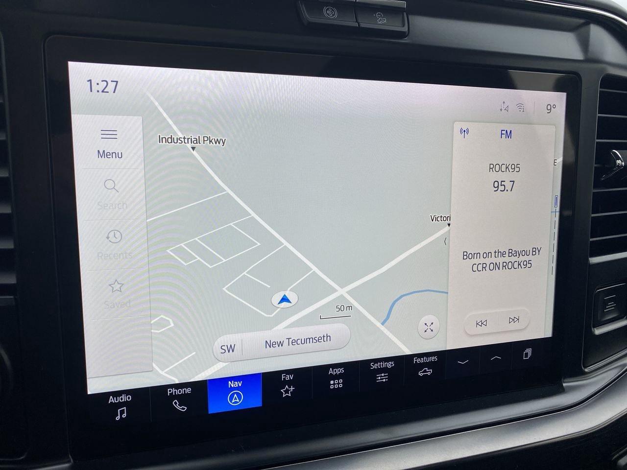 2026 Ford F-250 LARIAT Photo