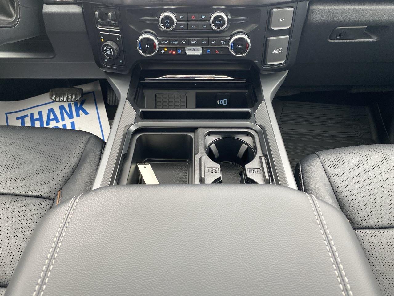 2026 Ford F-250 LARIAT Photo