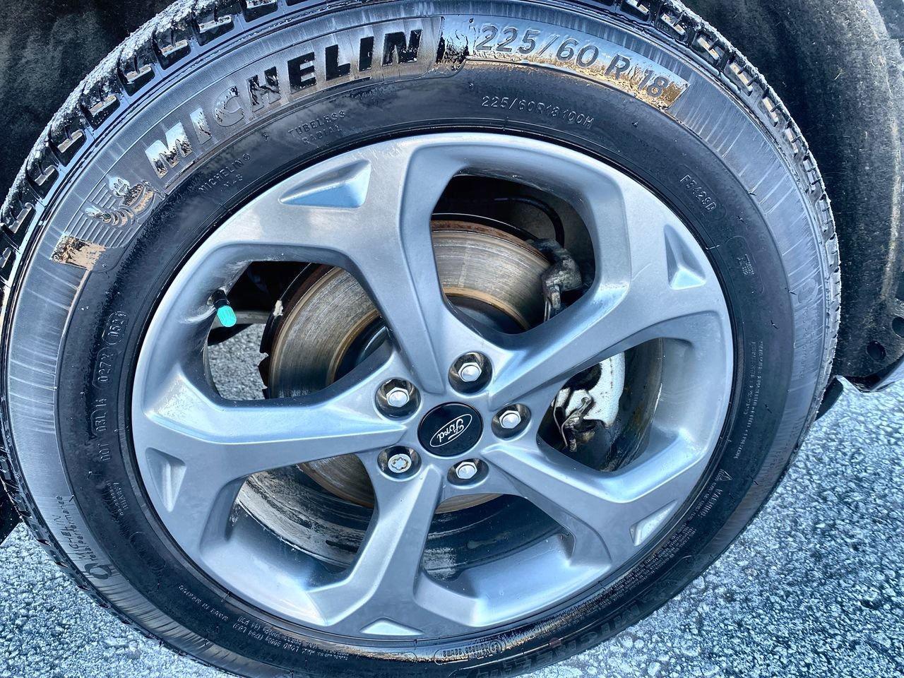 2024 Ford Escape ST-Line Photo