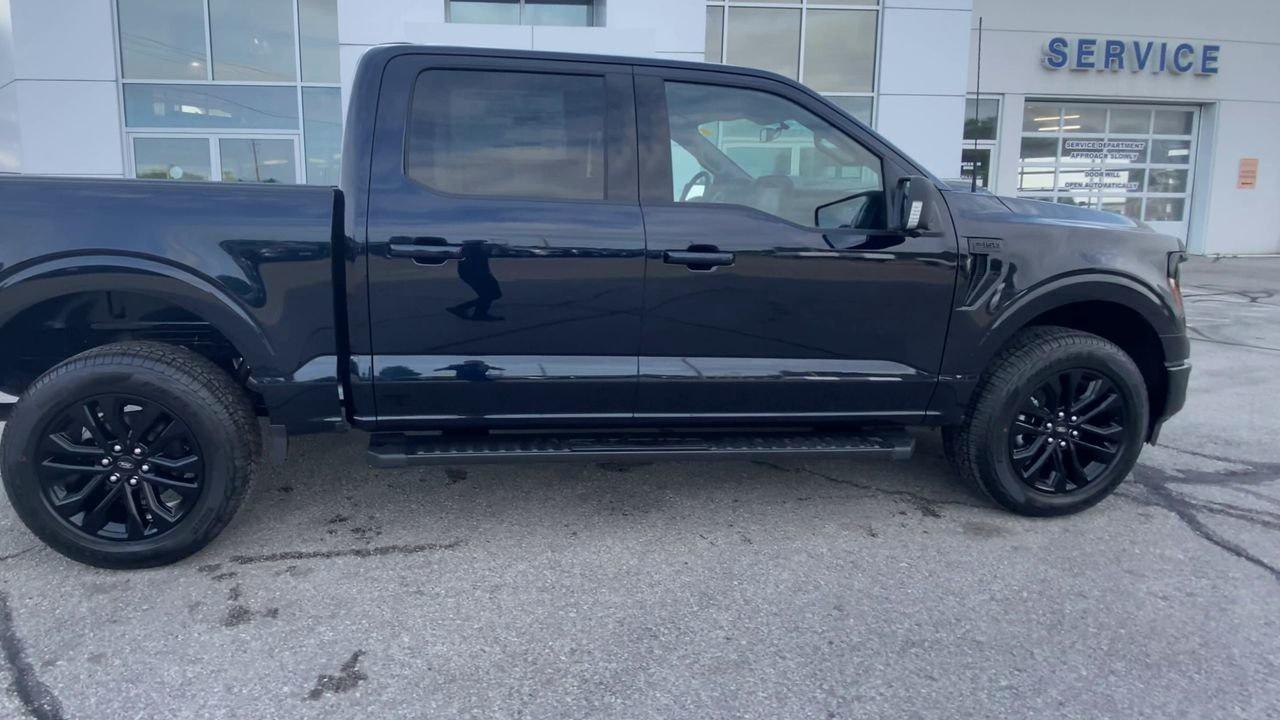 2025 Ford F-150 XLT Photo