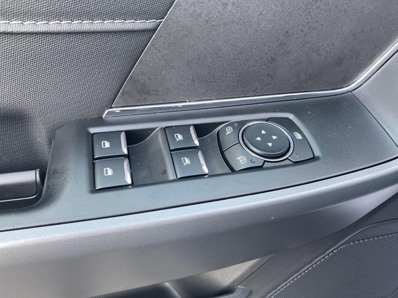 2025 Ford F-150 XLT Photo