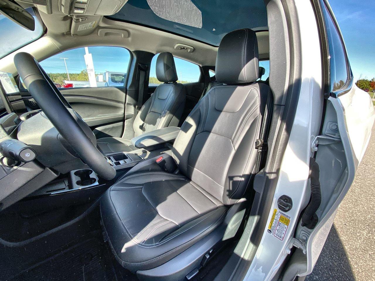 2025 Ford Mustang Mach-E Premium Photo