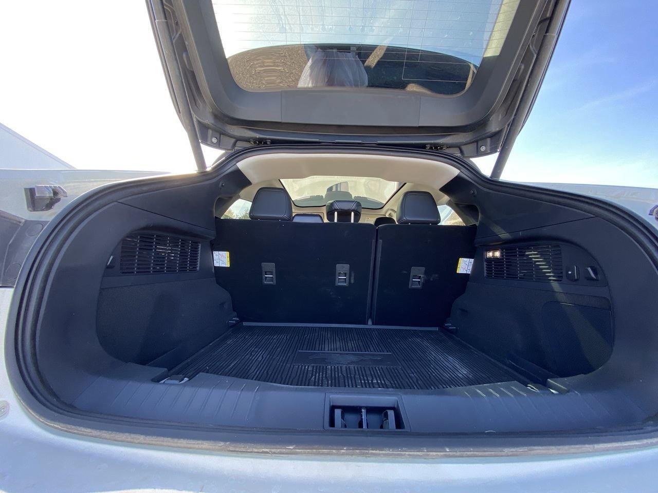 2025 Ford Mustang Mach-E Premium Photo