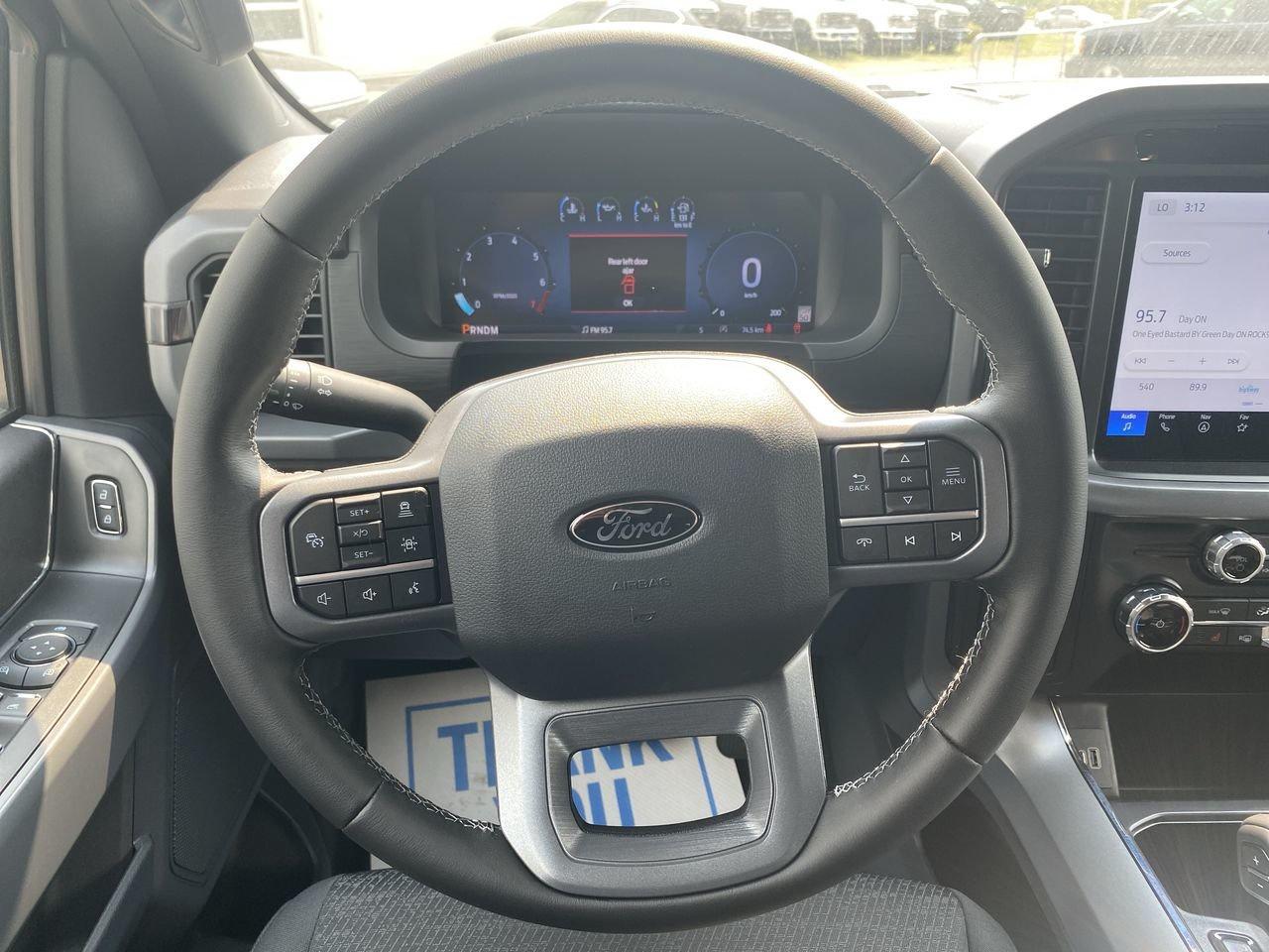 2025 Ford F-150 XLT Photo