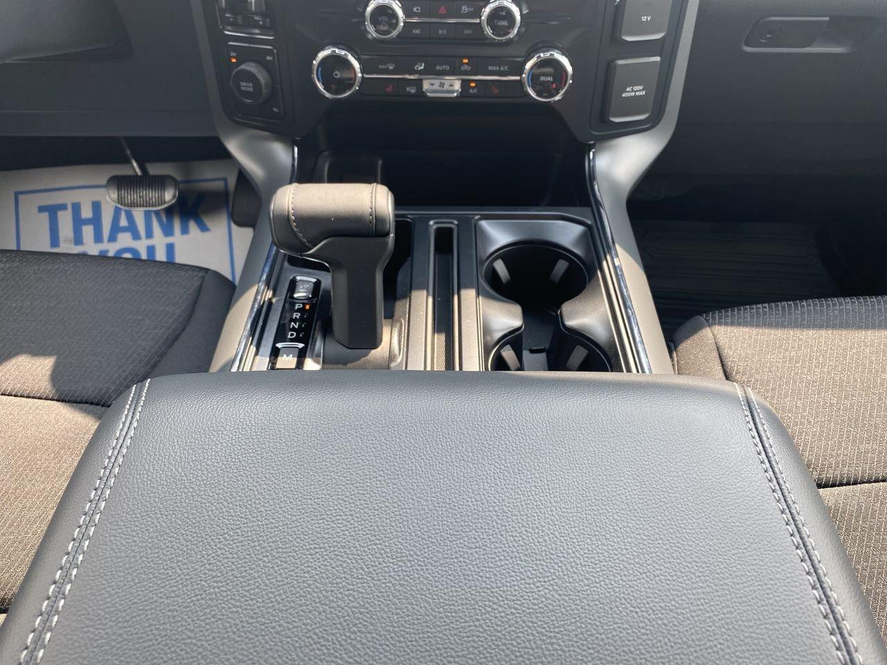 2025 Ford F-150 XLT Photo